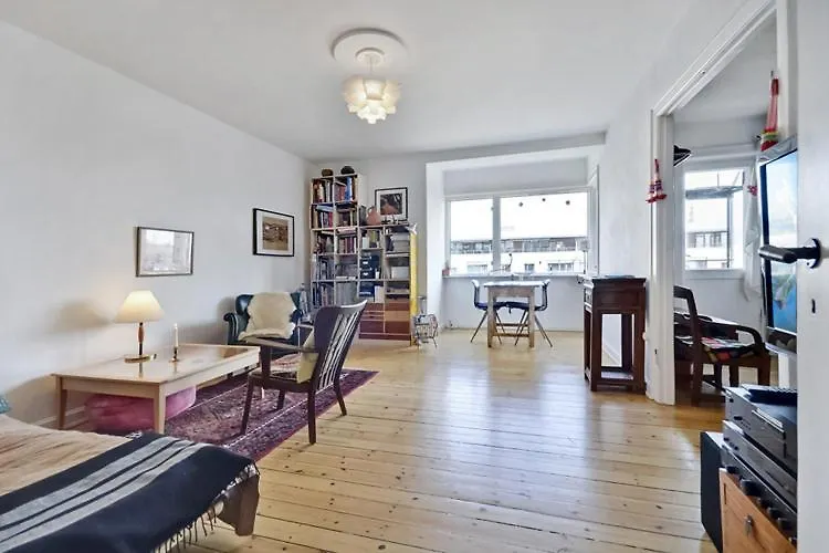 Stille Og Hyggelig Lejlighed Copenhagen Apartment